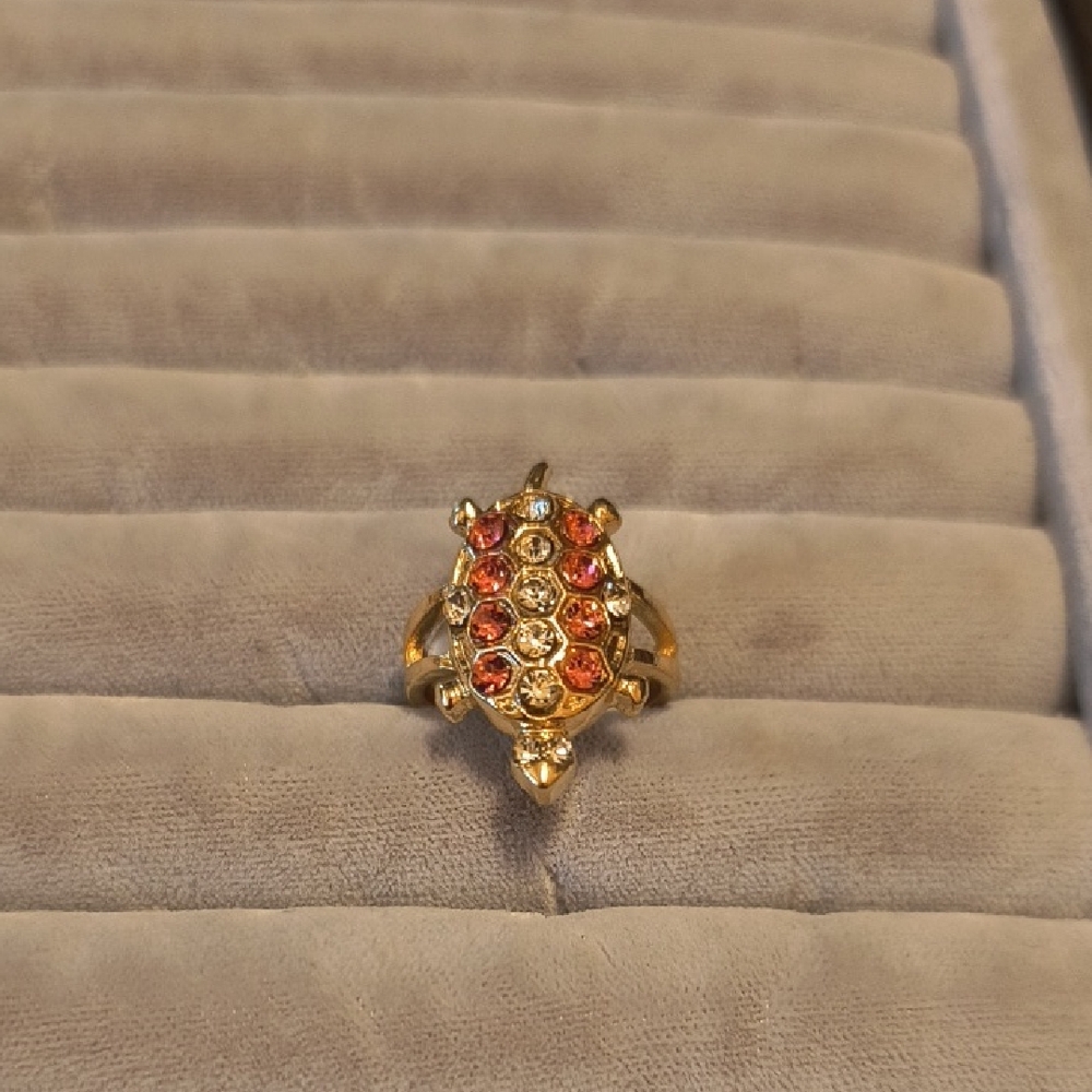 Anillo En Oro Laminado / Gold Plated